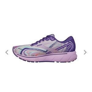 Brooks ghost size 8